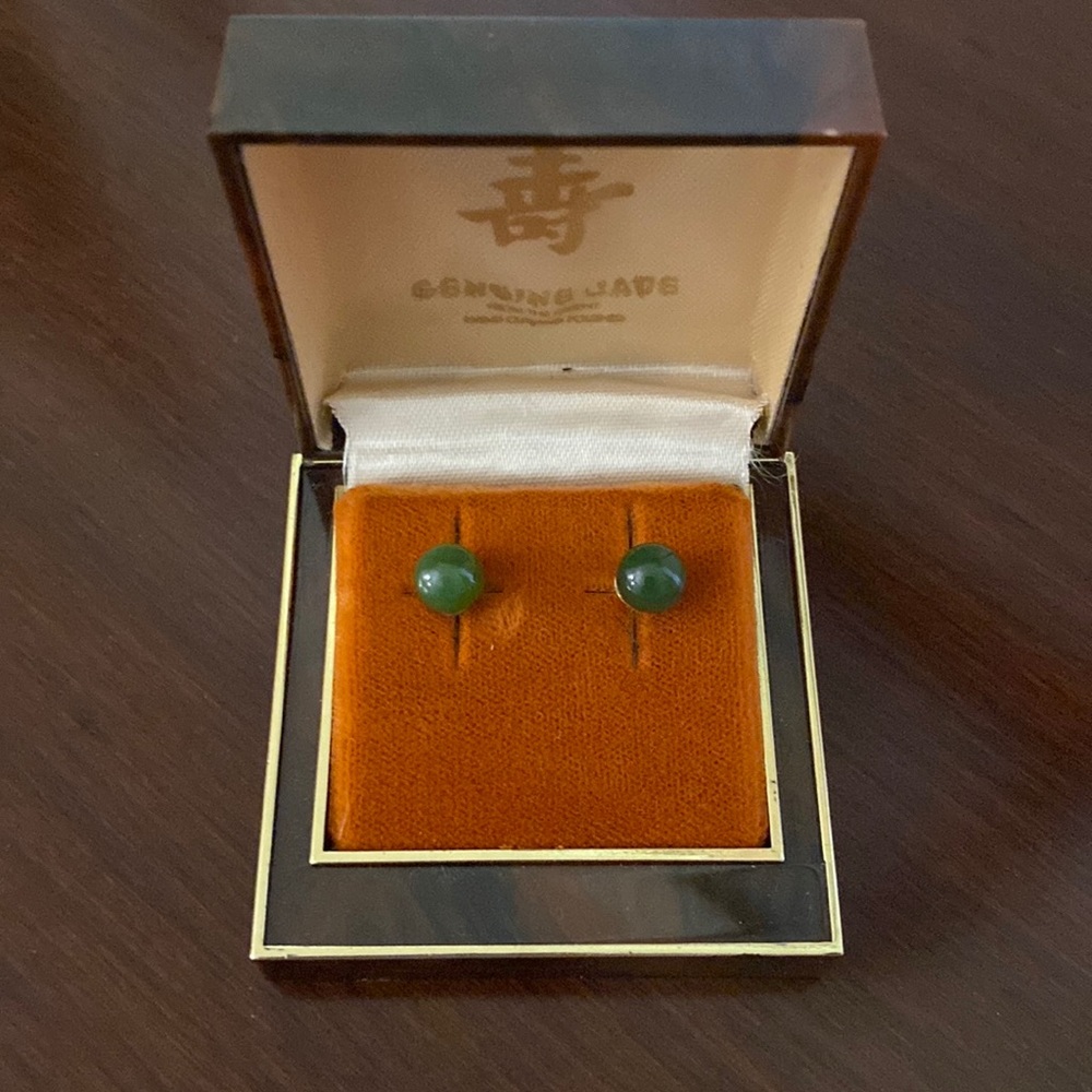 Green jade earrings